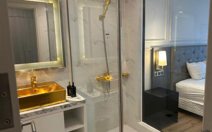 Luxury Apartment Golden Bay