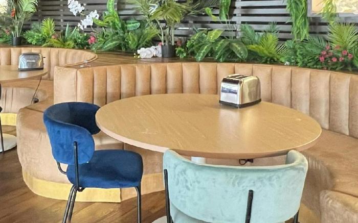 4 People Room - Breakfast Included