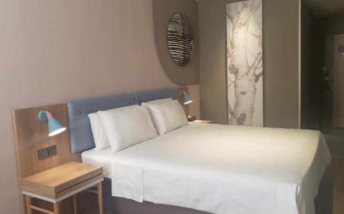 Home Inn Neo Yinchuan Drum Tower Pedestrian Street