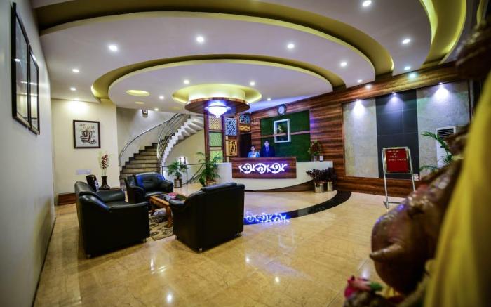 Hotel Suraj Palace
