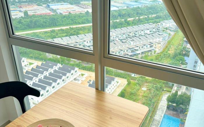 Family Park Midas Seri Alam Netlfix By STAY