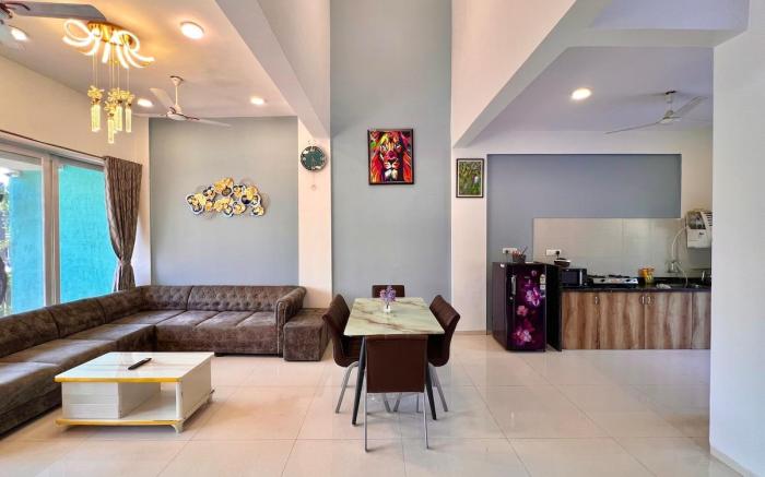 Alpha 3BHK with Pool and Jacuzzi By Stellar Stays