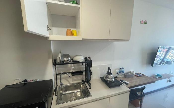 Comfortstay @Citra Plaza Nagoya #10-25 (City View)