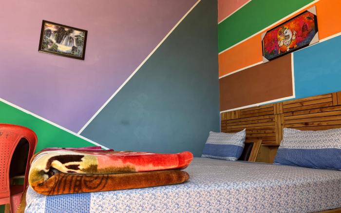 Bijali mahadev valley view home stay