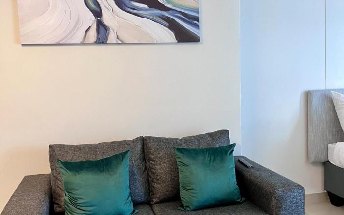 Tee and Vee lux homes