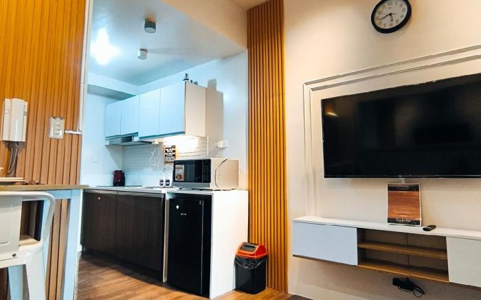 d’DEN @SMDC AIR Makati 1BR Bay view