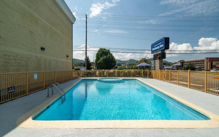 Pigeon Forge Parkway Inn