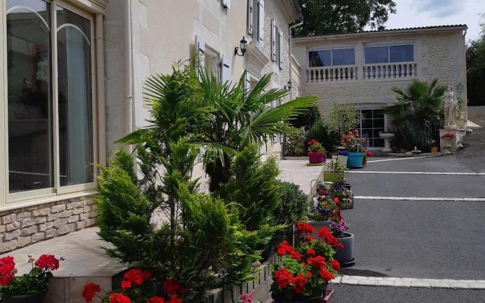 LES ORCHIDEES Chambre Hotes FUTUROSCOPE POITIERS 