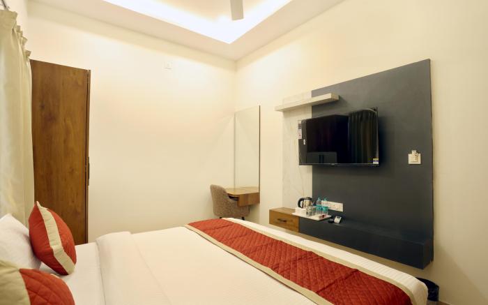 Hotel pride & Restaurant