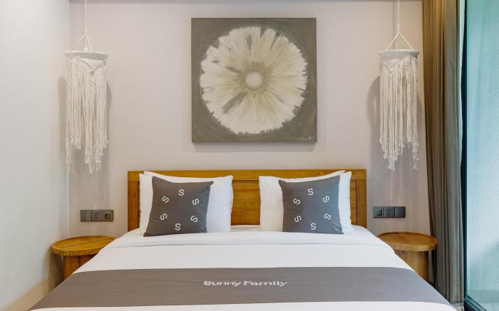 Sunny Muse by Betterplace