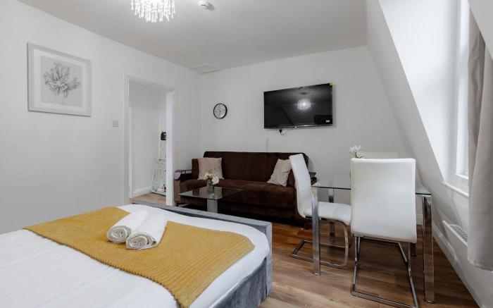 Nestio - Paddington Serviced Studios!