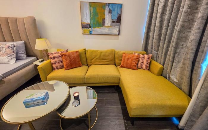 Sea View Studio Perfect for Couples In Harbour Row