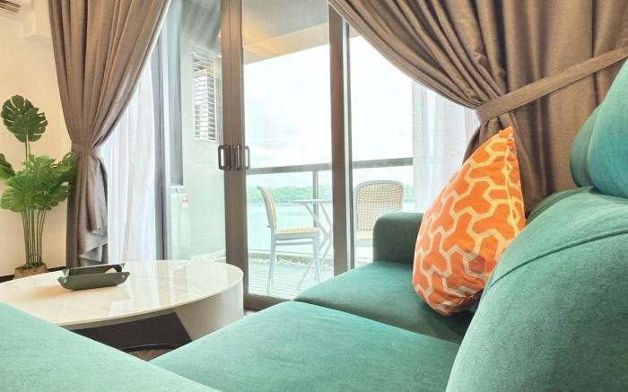 Vista Seaview Studio unit at R&FSeineRegion byANJU