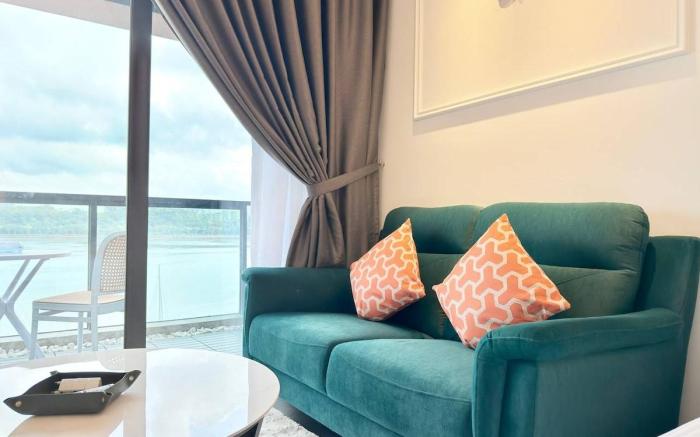 Vista Seaview Studio unit at R&FSeineRegion byANJU