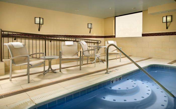 Holiday Inn Express - Waldorf By IHG