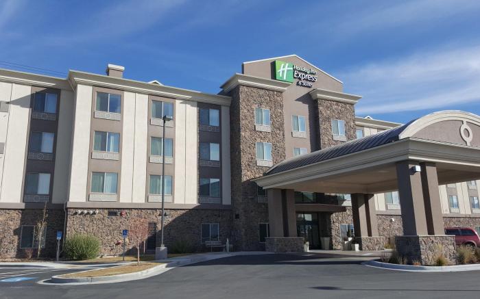 Holiday Inn Express & Suites Springville - South Provo Area By IHG