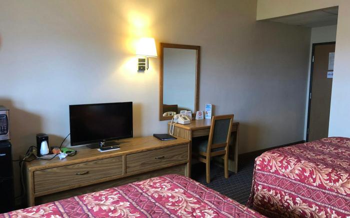 Red Carpet Inn Windom