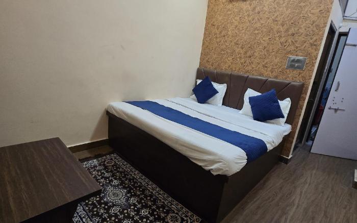 VNS - KASHIKA GUEST - HOUSE - Near Kashi Temple