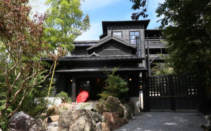 Gekkoju kurokawa