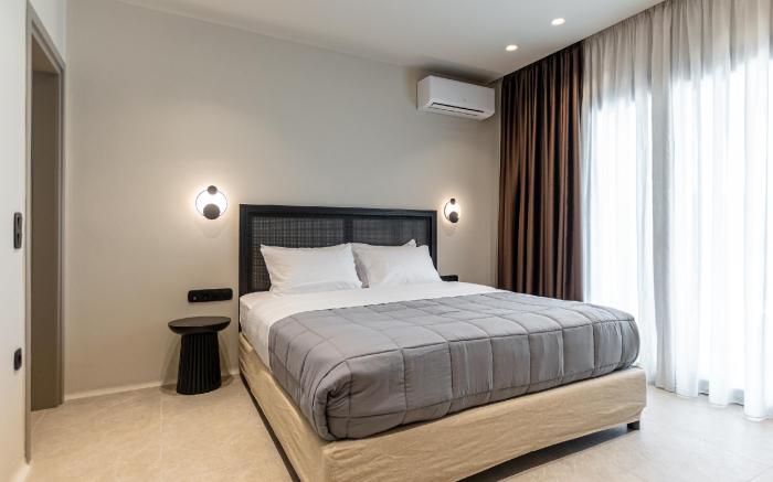 Lithia Exclusive Villas