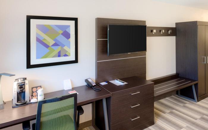 Holiday Inn Express Newberg By IHG