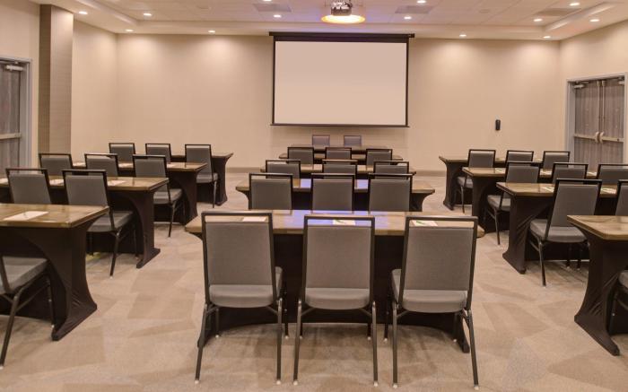 Holiday Inn Hotel & Suites Houston West - Katy Mills By IHG