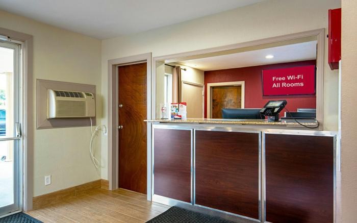 Red Roof Inn Cameron