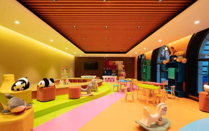 Hotel Indigo Heilong Lake By IHG