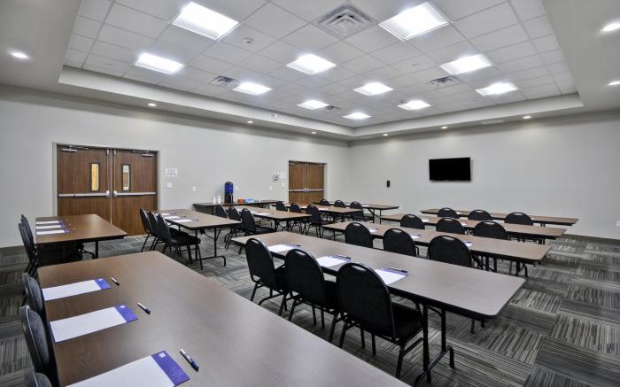 Holiday Inn Express And Suites Houston Nasa - Seabrook By IHG
