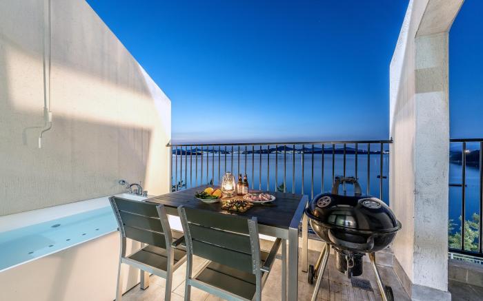 Yeosu Lastella  Spa Pet-Friendly Pension