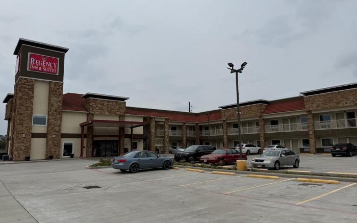 Regency Inn & Suites Humble FM1960 - IAH Airport