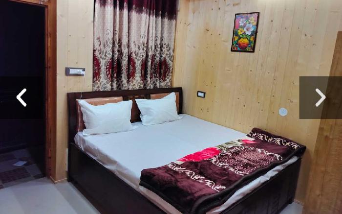 Madhav Palace Homestay Fagu 