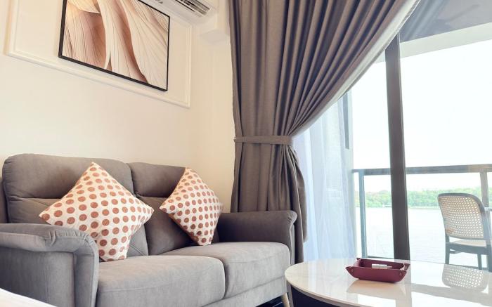 Blue SeaviewStudio unit atR&F SeineRegion ByANJU