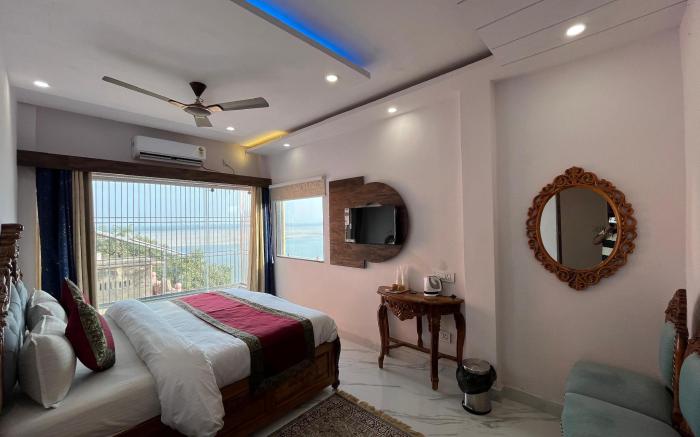 Hotel Royal Shantii Inn