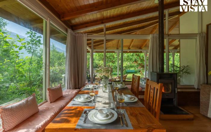 StayVista at Mayflower Aramgarh