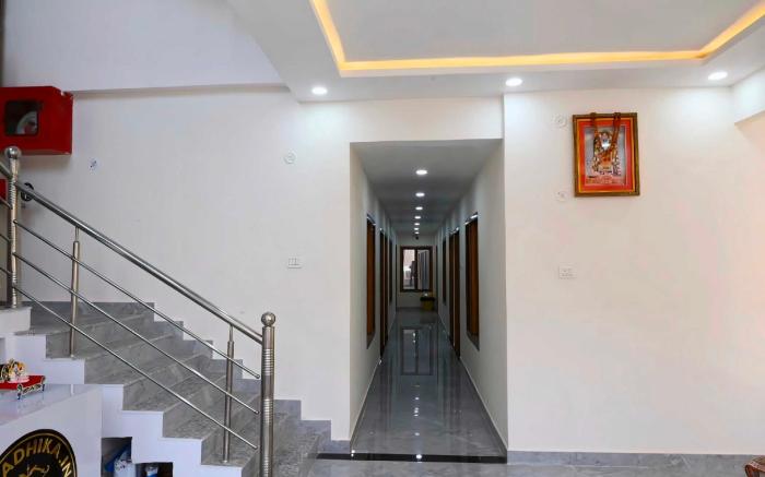 Home O Maa Radhika.inn