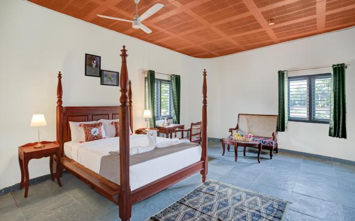 ELIVAAS Urvi Suites, Bengaluru
