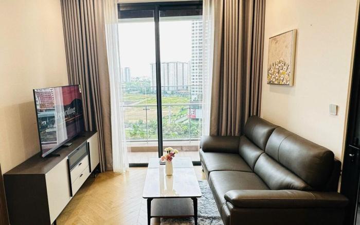 Luxury 1br Lumiere Riverside in District2 gym pool