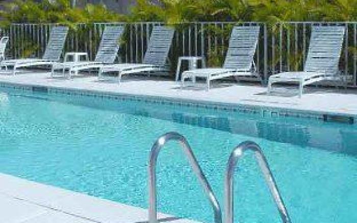 Marco Island Lakeside Inn