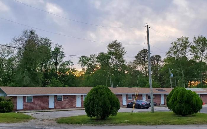 Budget Inn