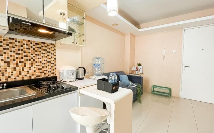 Good Deal Homey 2BR Apt Bassura City By Travelio