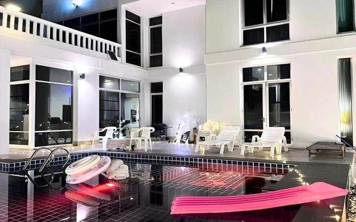 BM Pool Villa Pattaya