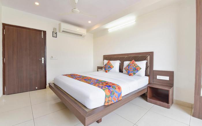 FabHotel The Grand Manmuralidhar