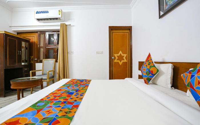 FabHotel Premium Rooms