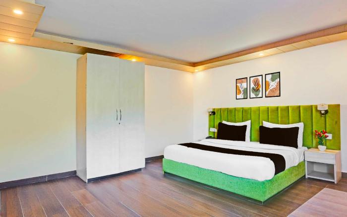 Collection O Shimla Bus Terminal