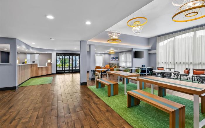 Spark by Hilton Spring Lake Fayetteville