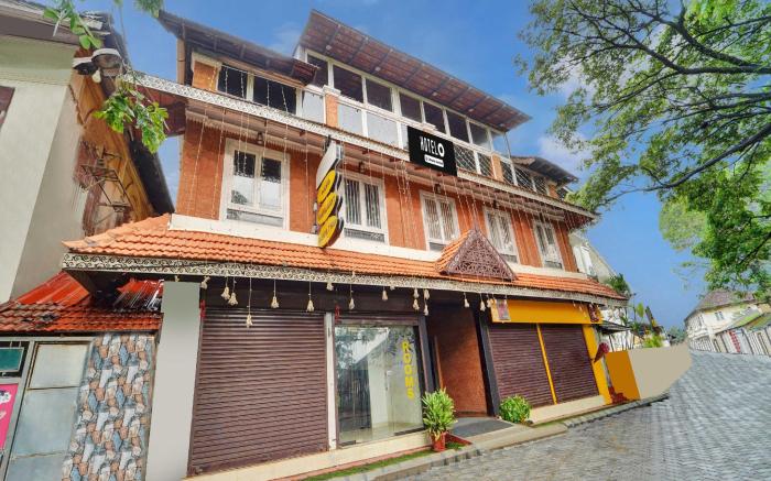Hotel O Calvathy Road Near Fort Kochi