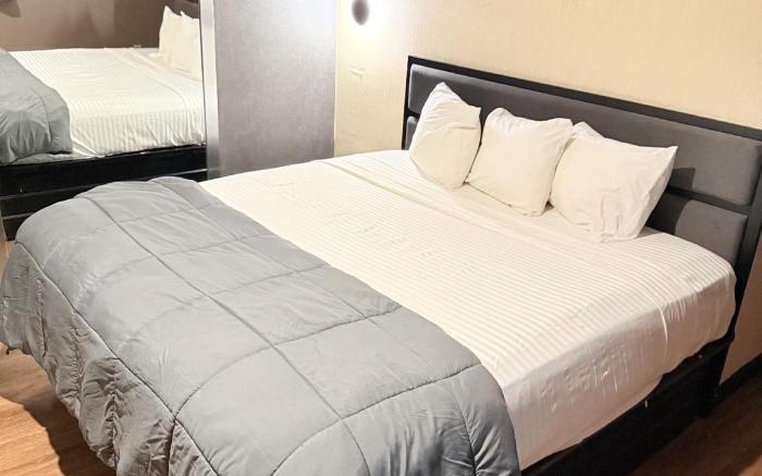 Cabana Hotel Yankee Stadium