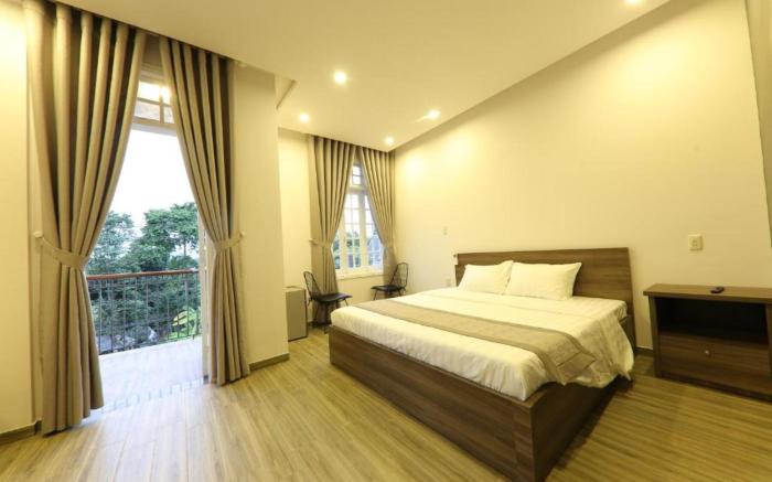 Hill Bungalow