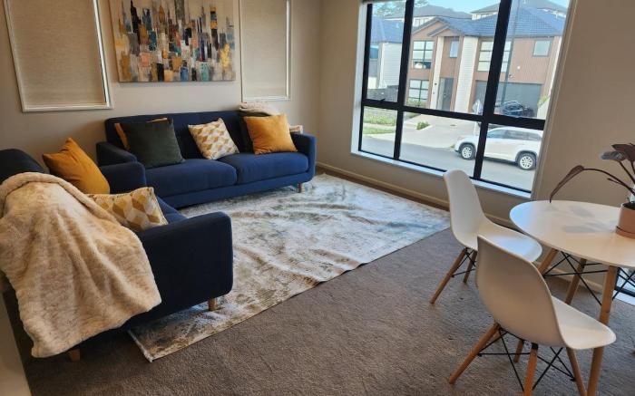 Dee's Dreamscape Dwelling
